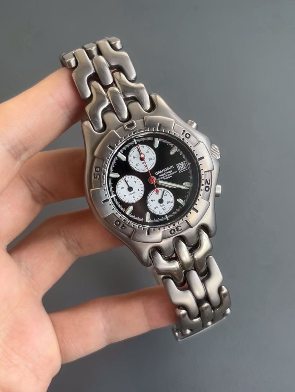 Grandeur クロノグラフ
